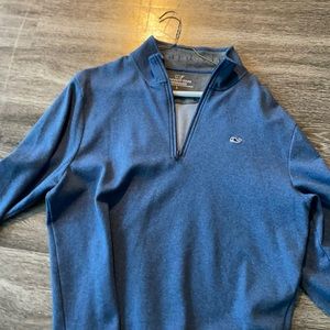 Vineyard vines quarter zip size large
